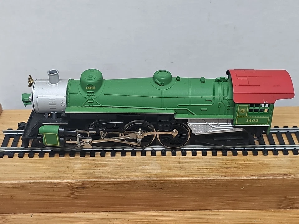 MODEL POWER 6648 Southern Pacific Steam Locomotive #1402 . - Image 3 of 4