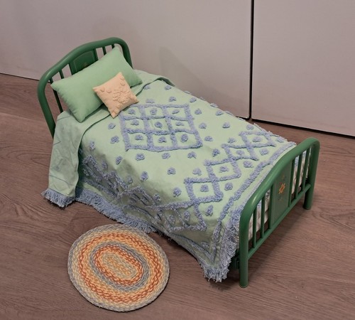 American Girl Doll Kit Kittredge Day Bed and Tufted Bedding 1st Version Complete