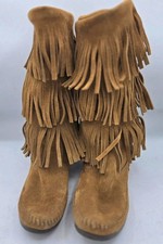 Minnetonka 3-Layer Fringe Moccasin Boot Womens Size 8 Brown Suede Leather Pullon