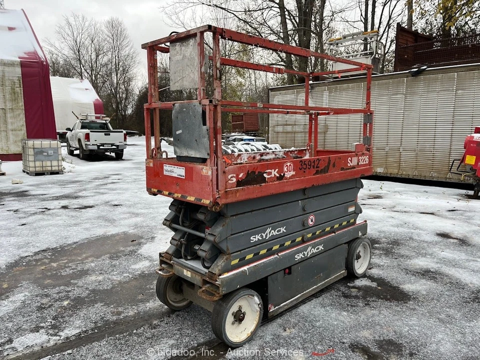 2015 Skyjack SJIII 3226 26' Electric Scissor Lift Man Aerial Platform bidadoo