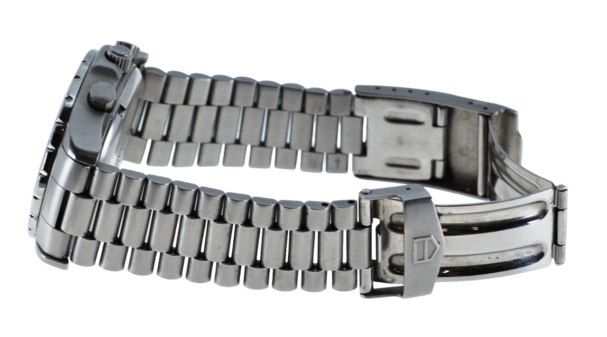 Vintage Tag Heuer 37mm Men's Professional 200M Chronograph Watch