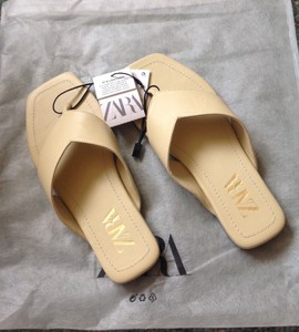 zara sandals