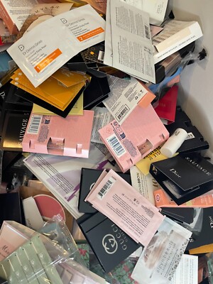 25 x Designer (high end) Perfume, Cosmetic Makeup &Hair-Skincare Luxury SAMPLES