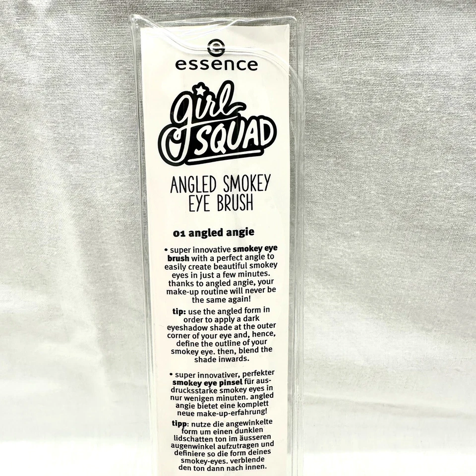 Vegan Angled Smokey Eye Brush Makeup Beauty Girl Squad limited edition Beautiful - Image 2 of 4