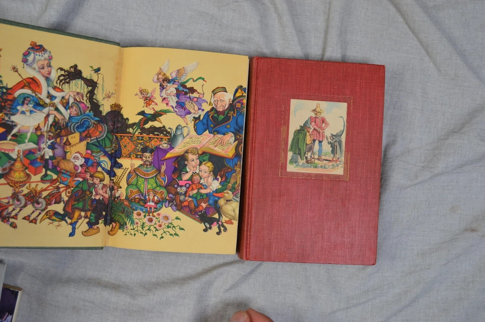 Grimm's & Andersen's Fairy Tales 1945 Grosset and Dunlap Illustrated Vintage - Image 3 of 4
