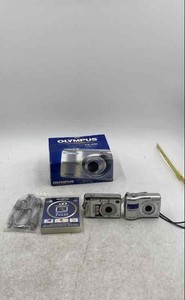 Olympus FE-210 & FE-230 Silver Built-In Flash Compact Digital Camera Lot Of 2