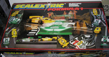 Scalextric Formula 1 boxed Set C658 Two Cars Complete - Tested Working