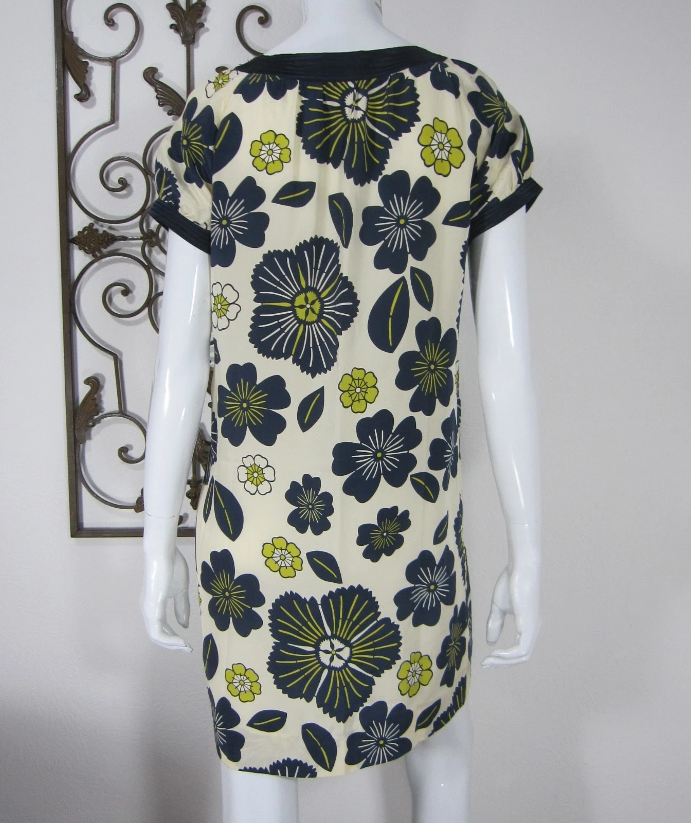 ABITO MOULINETTE SOEURS VETEMENTS 100% SETA MANICA CORTA Taglia XS FLOREALE