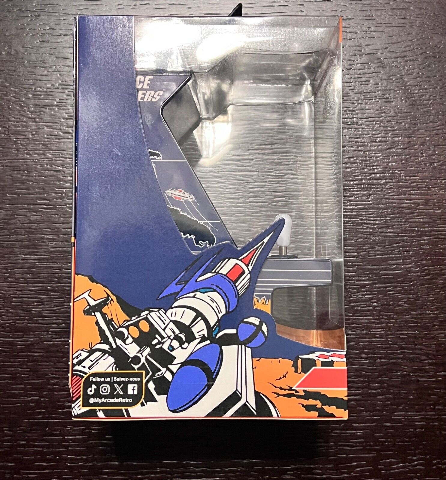 Foto 16 di 24
