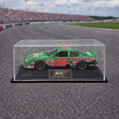 Revell Bobby Labonte 18 Interstate Batteries Pontiac Grand Prix 1:24 Diecast Car
