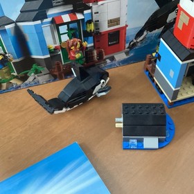 LEGO CREATOR Lighthouse Point 31051  Light Works Manual/box included