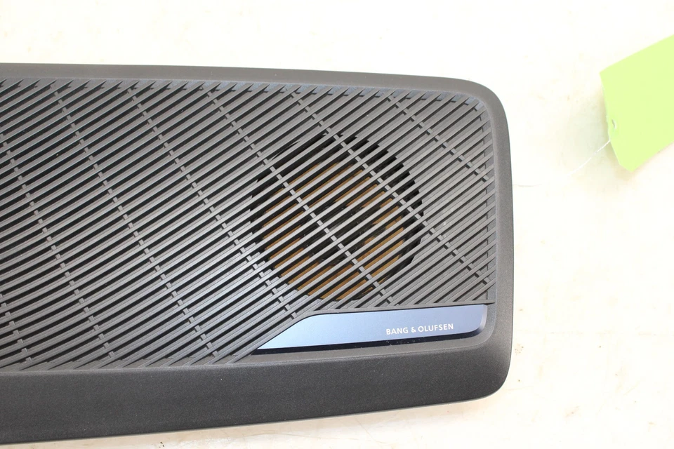 Cubierta de altavoz bandeja equipamiento trasero derecho Audi A4 S4 2017-2024 8W5035406C OEM IX75 Foto 2 de 4