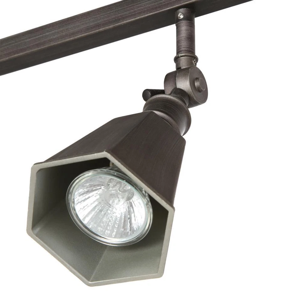 Barra de iluminación antigua de 4 luces Hampton Bay Chestnut con pista de peltre Foto 3 de 4