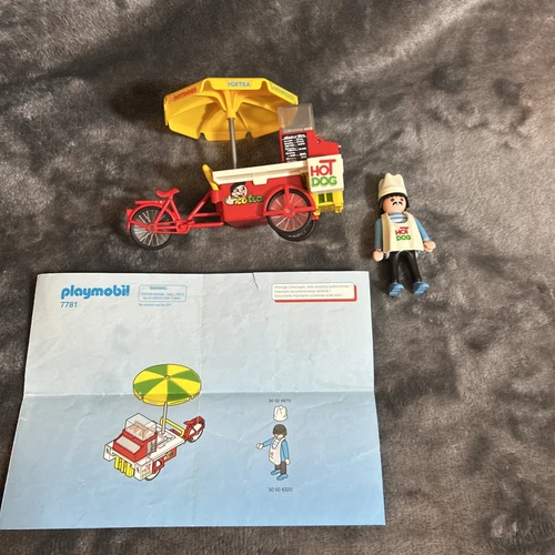Vintage Playmobil 7781 Hot Dog Stand Food Vendor Cart Hot Dog Figure Parts Lot