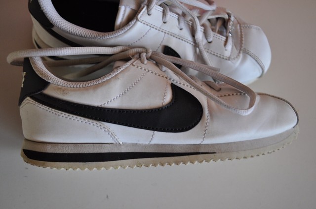 nike cortez size 3.5