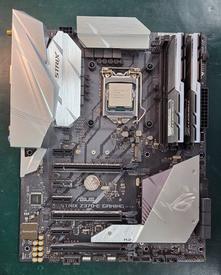 ASUS STRIX Z370-E GAMING LGA1151 Intel Motherboard + Intel I9 + 32GB Memory