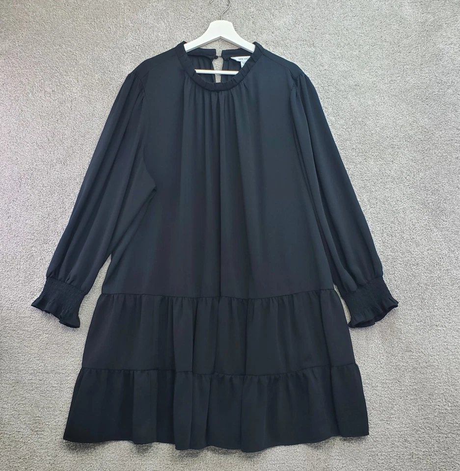 Vestido Nine West en capas para mujer 3X Plus negro plisado puño ajustado ojo de cerradura trasero Foto 2 de 4
