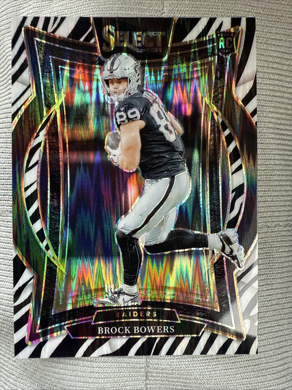 💥 2024 Select Brock Bowers RC Zebra SSP Concourse Case Hit 🔥