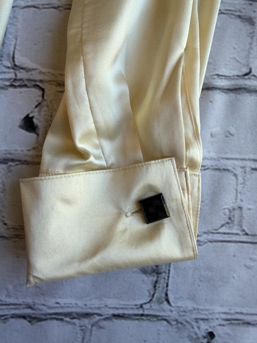 True Vintage 1980's Ivory Blouse 100% Silk Anne Klein ll Size 4 Petite Cufflinks - Picture 22 of 22