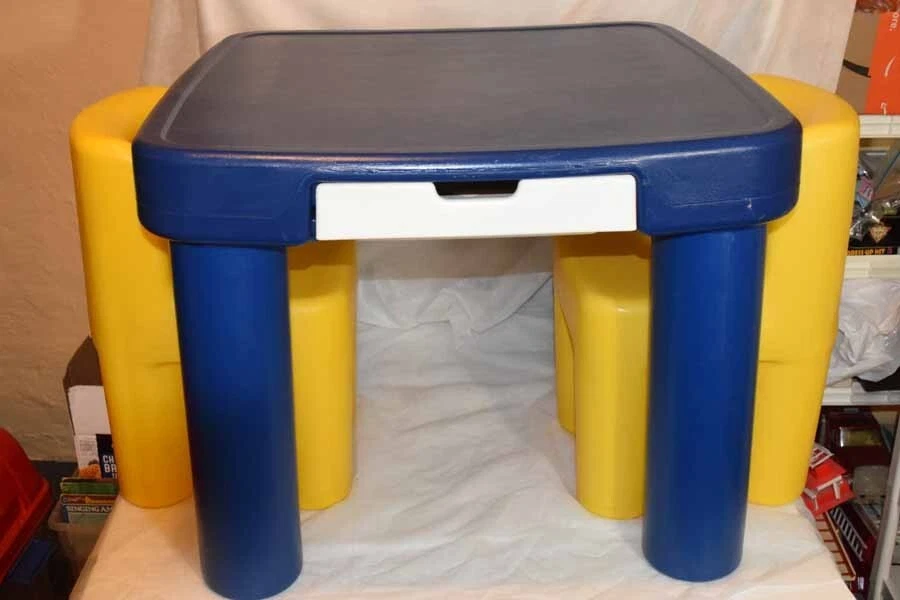 Little Tikes Tykes Vintage Table Chairs Drawer Kids VGUC Unique