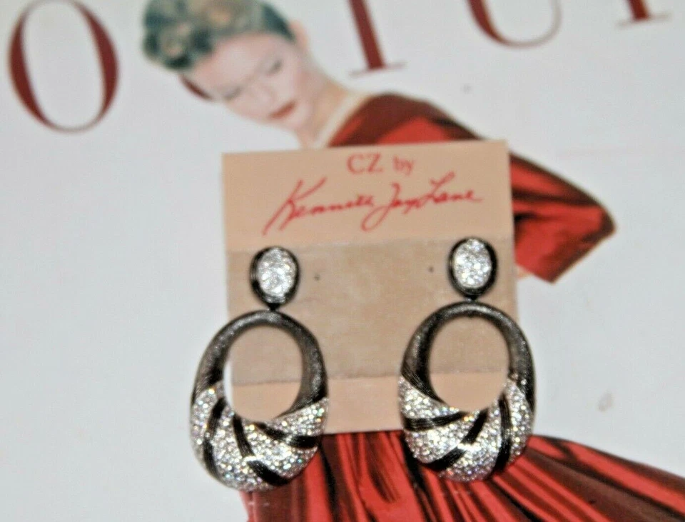 Pendientes colgantes Kenneth Jane Lane circonita cúbica enchapados en rodio negro cepillado CTTW #65 Foto 4 de 4