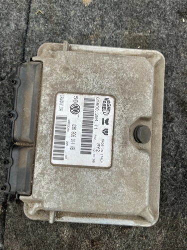 VW4* Volkswagen Golf 4 BJ99 Motorsteuergerät 036906014AB