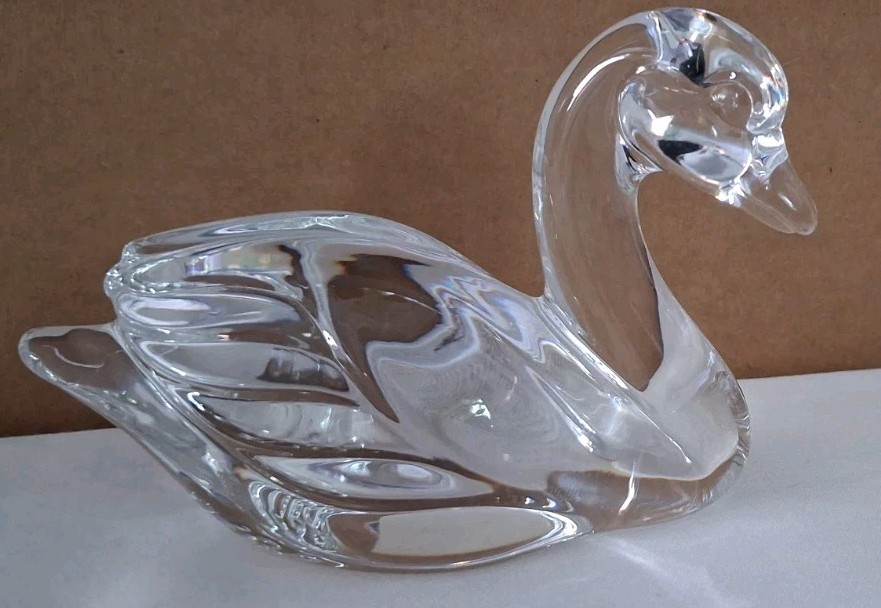 Princess House 24% Lead Crystal Swan Figurine Crystal Pets Vintage Collectible