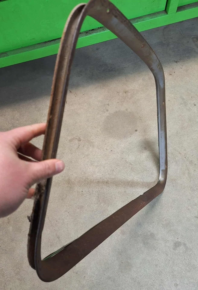 1951 - 1953 Chevy GMC Pickup Truck LH Door Window Molding Garnish 1952 - Image 2 of 4