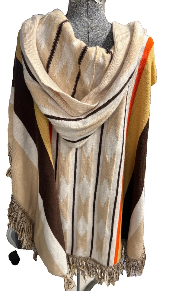 Vintage 70’s-80’s Cuddleknit Hooded Fringe Poncho - Image 3 of 4