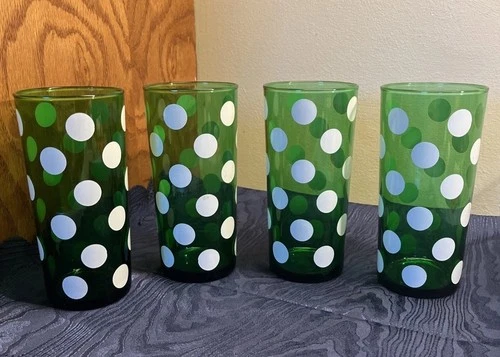 4 Vintage ANCHOR HOCKING  Forest Green & White Polka Dot 6” Glasses TUMBLERS