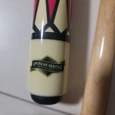 AMERICAN HERITAGE billiard cue with case