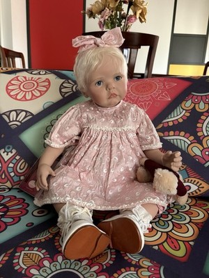 Bezaubernde Puppe Sara von Hildegard Gunzel - Gotz Artist Doll