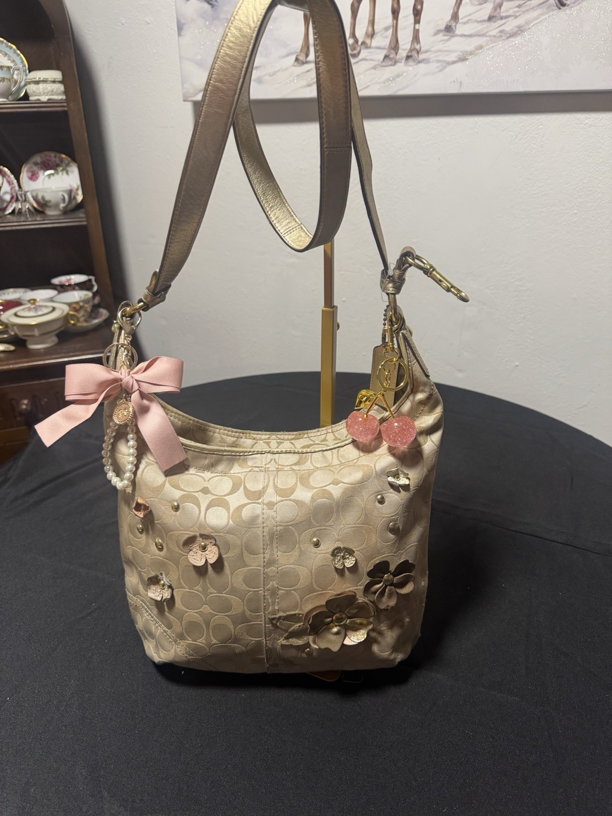 Authentic coach bag with Flowers