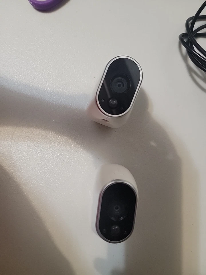 Set Of 2 NETGEAR ARLO CAMERA VMC3030 -  BATTERIES Indluded - Image 2 of 4