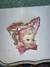 Vintage 1960s ladies wall Pocket
