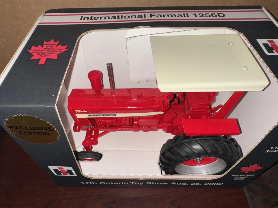 Scale Models 1/16 International 1256D Turbo Tractor 2002 Ontario Toy Show #78* - Image 2 of 2