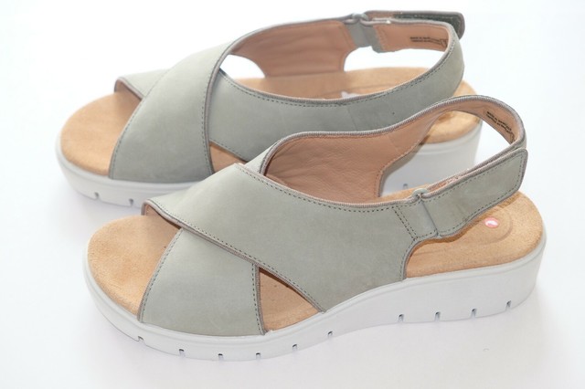 clarks ladies sandals size 5