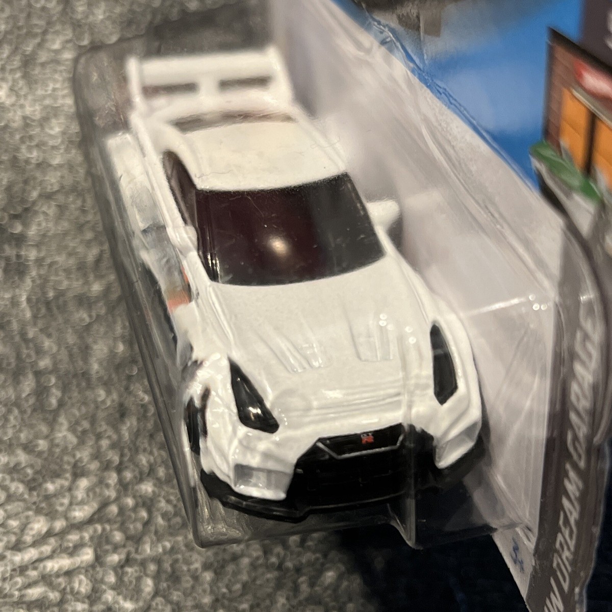 Hot Wheels Liberty Walk Nissan GTR R35 White Brand New Sealed