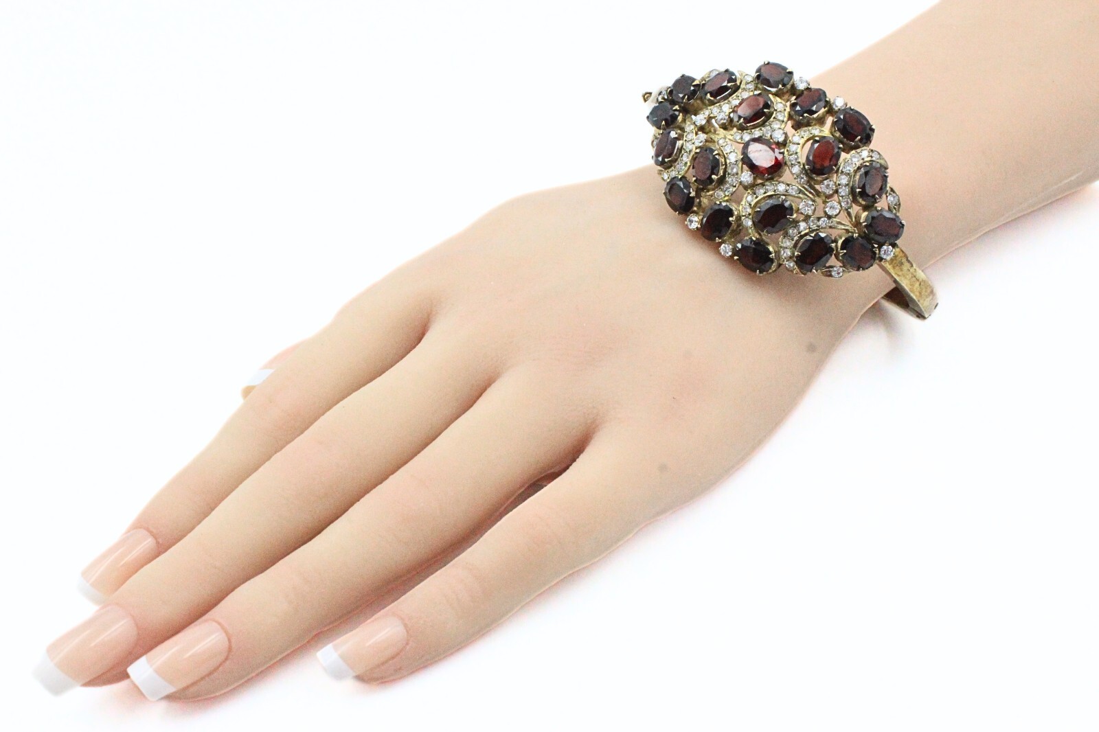 Dramatic Illustrious Sterling Silver Vermeil Garn… - image 3