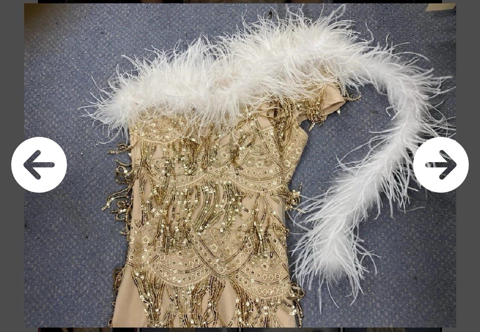 Vestido de lentejuelas y plumas de avestruz talla S 4-6 📦 Foto 4 de 4