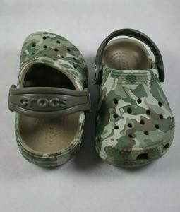 infant camo crocs