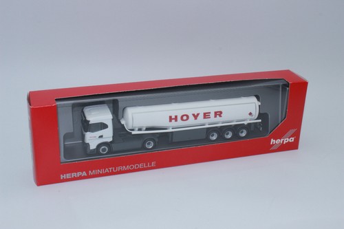 Iveco S-Way + semi-remorque fourgon Noël 2021 - Herpa - SNC