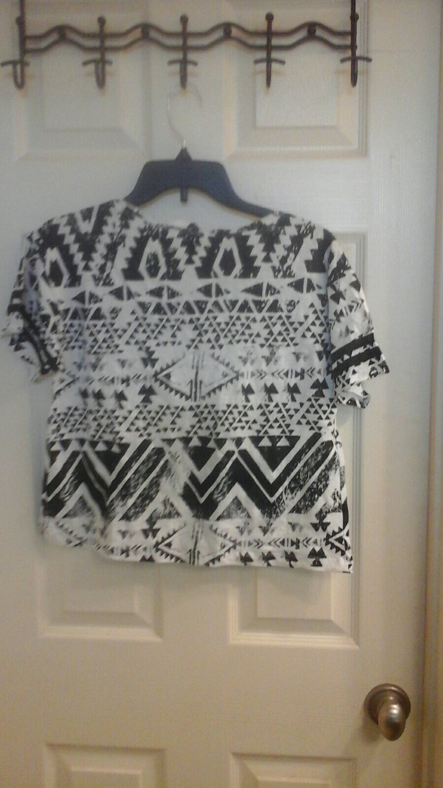 Picture 2 of 3