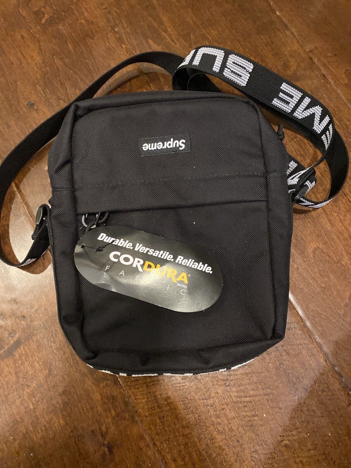 supreme shoulder bag