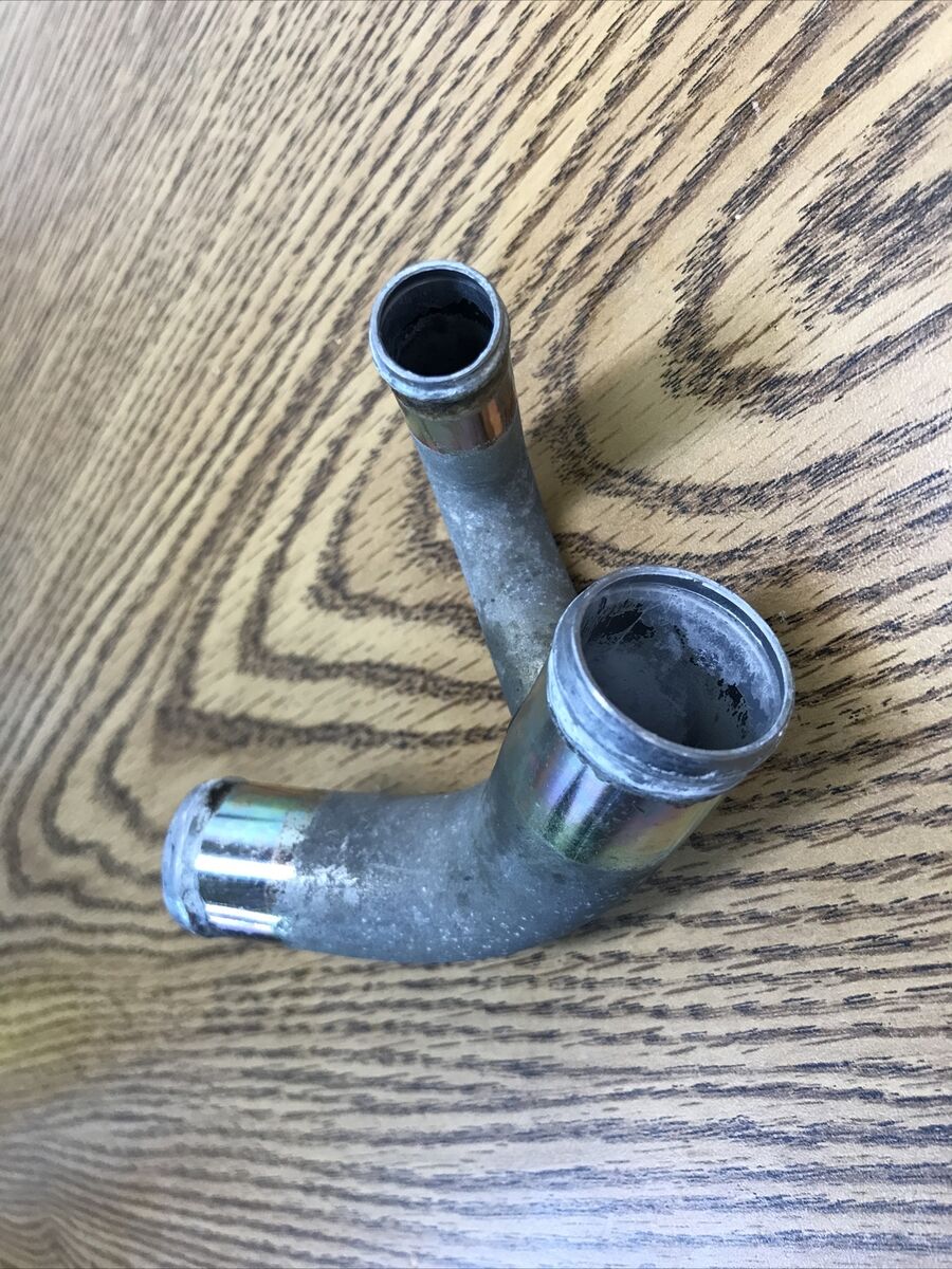 YAMAHA R6 YZFR6 1999-2009 HOSE JOINT 1 PART # 20S-12581-01 YAMAHA R6 YZFR6 1999-2009 HOSE JOINT 1 PART # 20S-12581-01