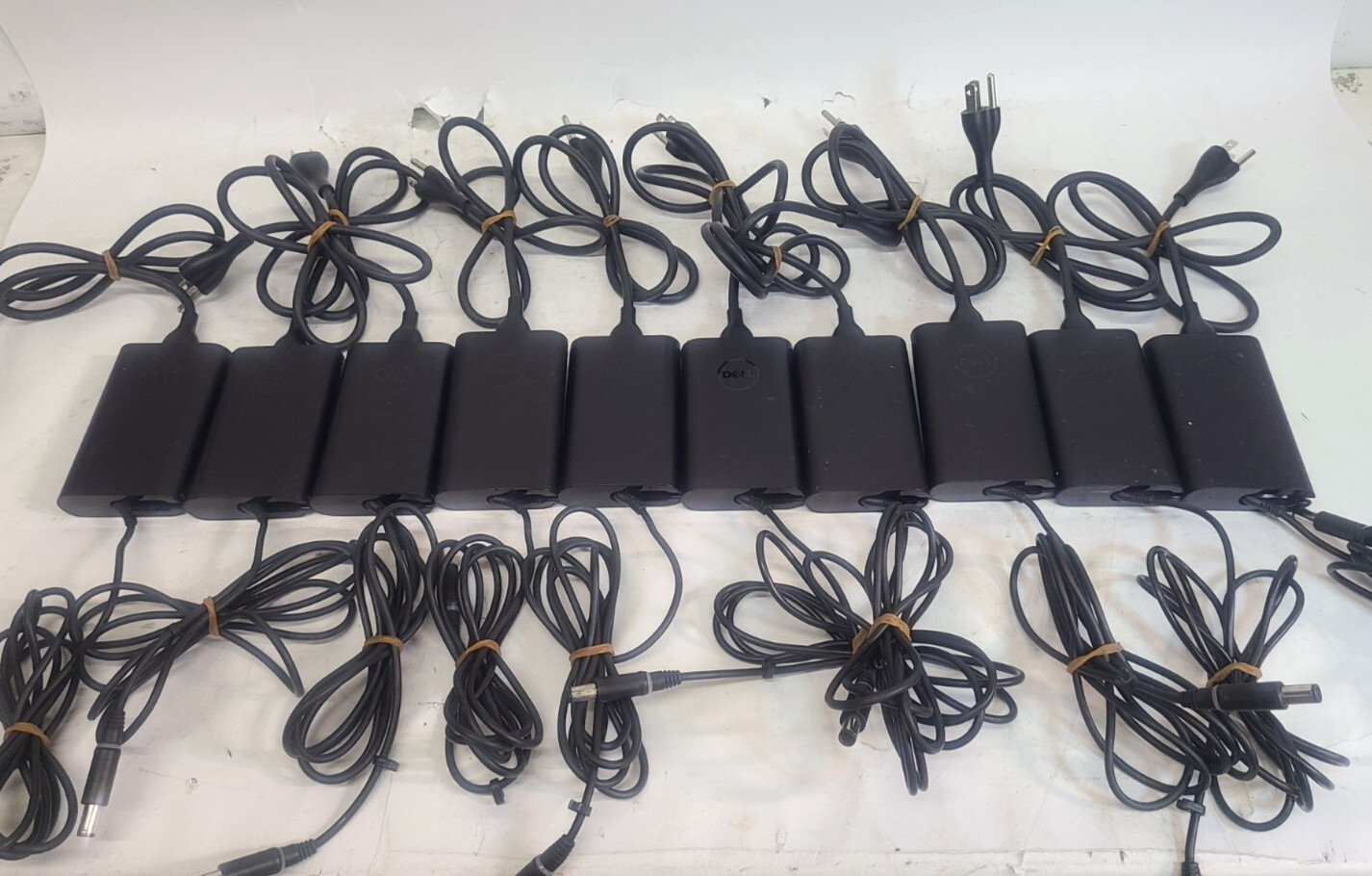 Mixed Lot of 10 Dell 65w LA65NM130 HA65NM130 Slim AC Adapters