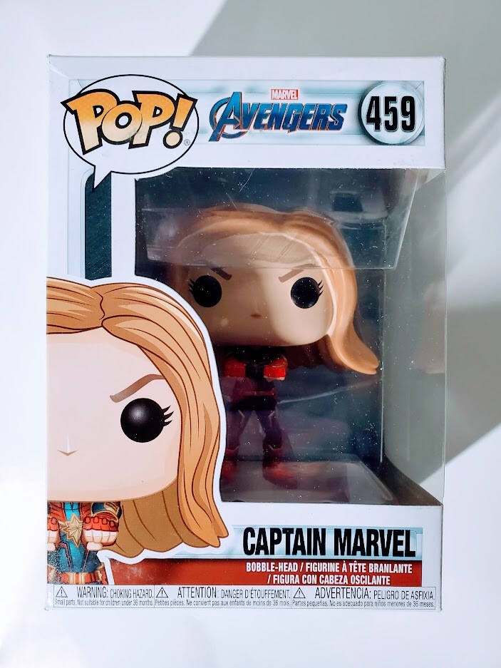 Funko Pop Captain Marvel #459 Marvel Avengers Bobble-Head New In Box Nib Fists