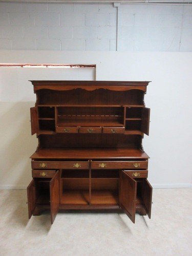 Henkel Harris China Cabinet Hutch Breakfront Sideboard black cherry Chippendale - Picture 5 of 11