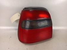 Feu arrière Skoda FELICIA