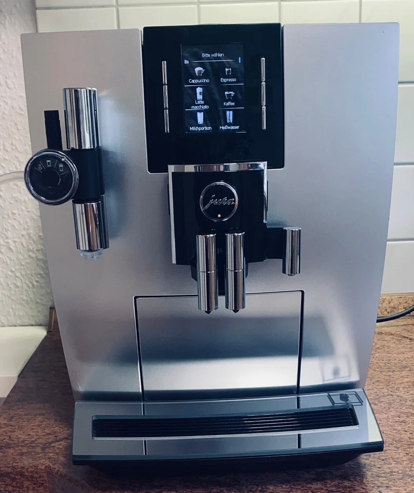 JURA J6 Kaffeevollautomat - Brillantsilber